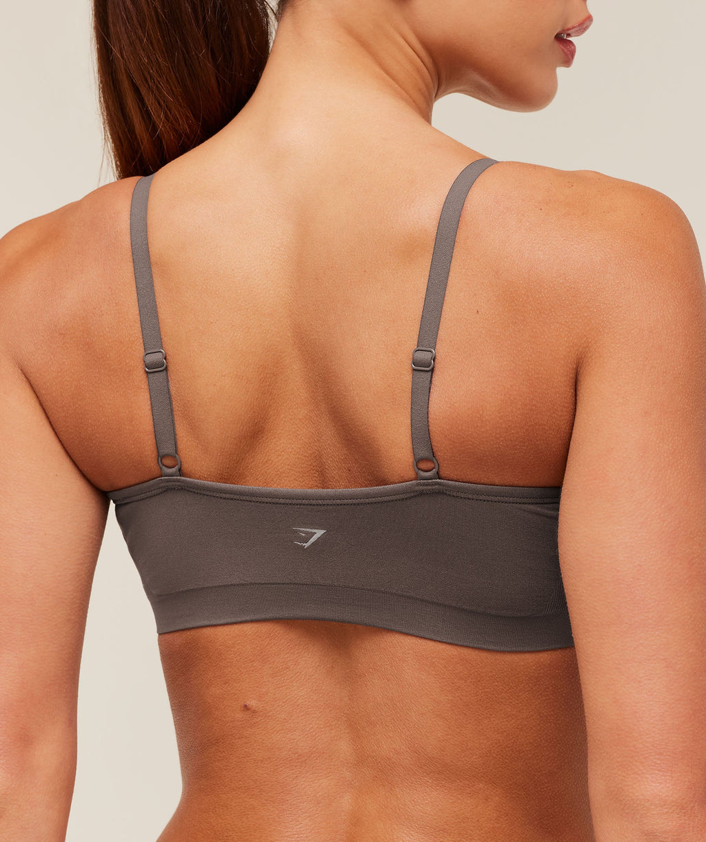 Gymshark FeatherForm™ V-Neck Bralette - Cool Brown - 6