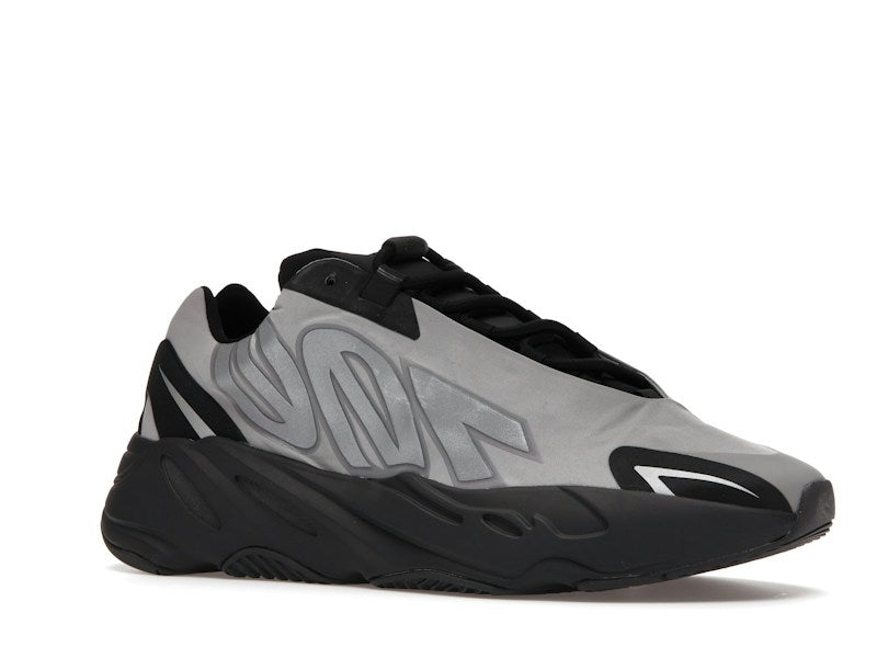 adidas Yeezy Boost 700 MNVN - Metallic