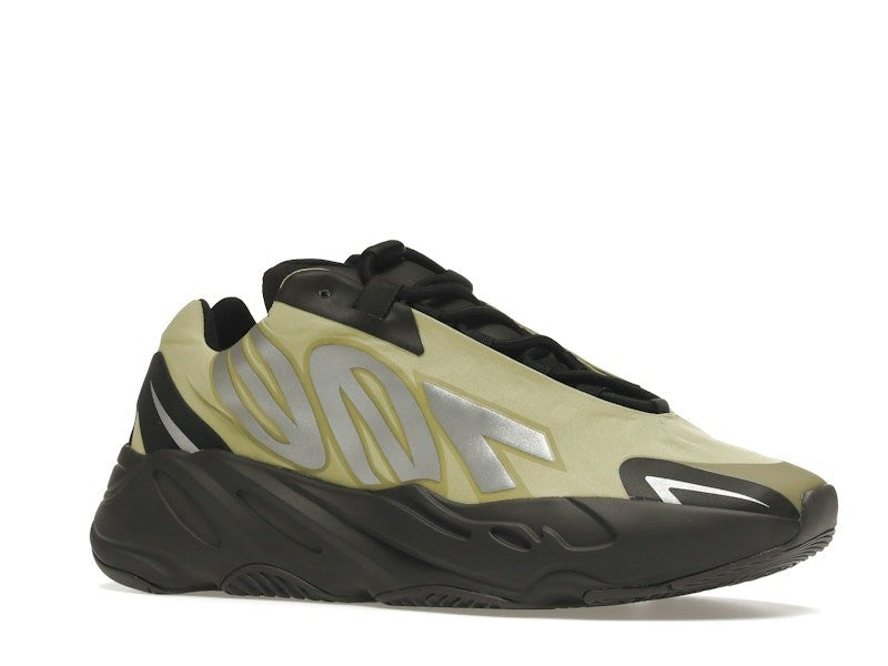 adidas Yeezy Boost 700 MNVN - Resin