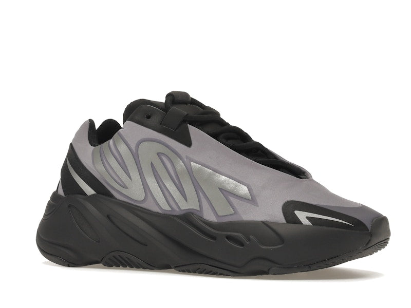adidas Yeezy Boost 700 MNVN - Geode