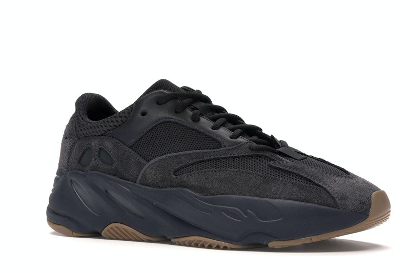 adidas Yeezy Boost 700 - Utility Black