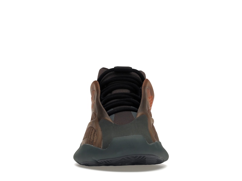 adidas Yeezy 700 V3 - Copper Fade