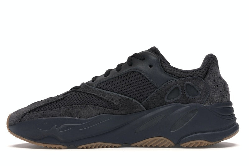 adidas Yeezy Boost 700 - Utility Black