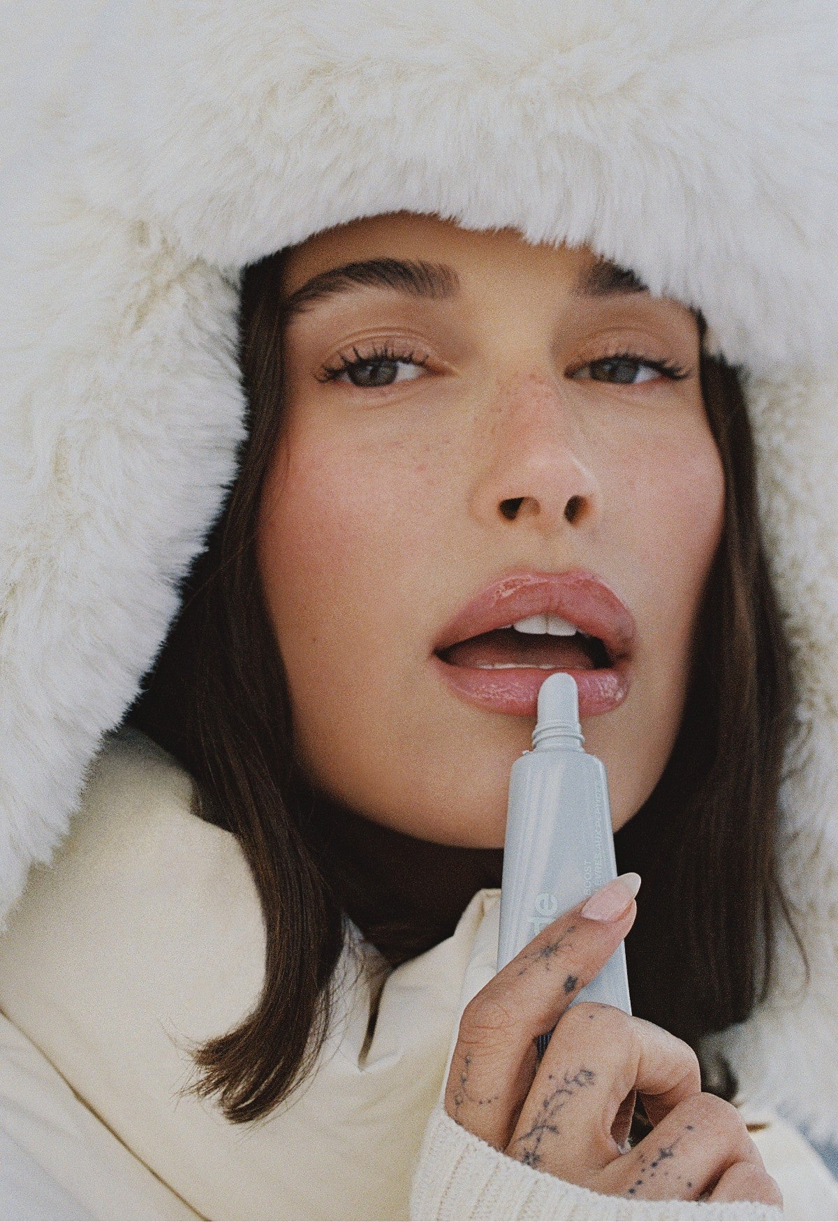 Rhode Peptide Lip Boost - Sugarmint - 4