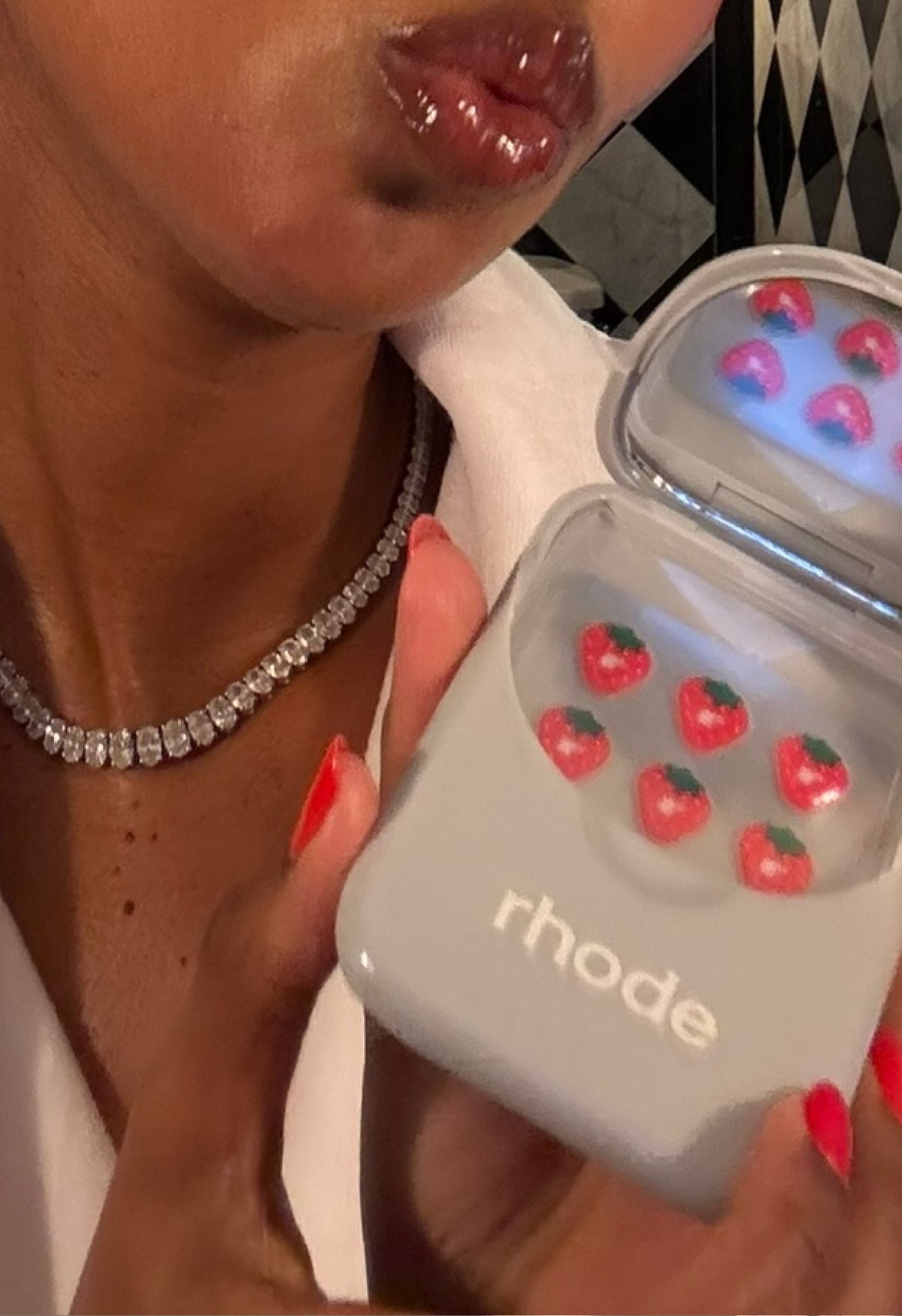 Rhode Spot Case - 5