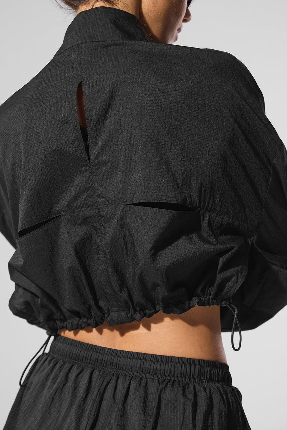 ALO Yoga Cropped 1/4 Zip Aerial Pullover - Black - 3