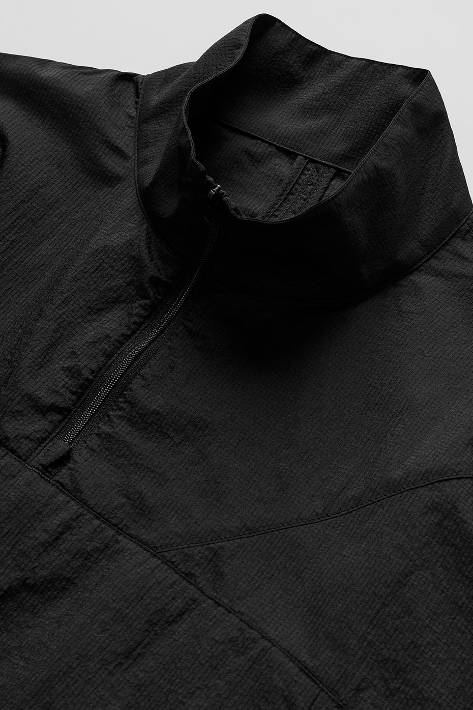 ALO Yoga Cropped 1/4 Zip Aerial Pullover - Black - 6